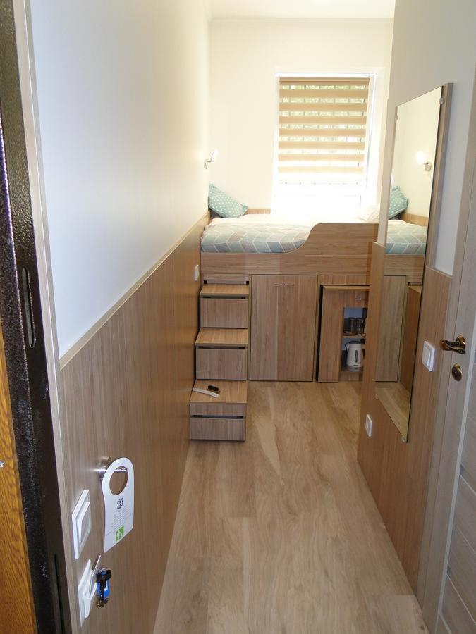 Mini Elegant Hotel Kiev Bagian luar foto